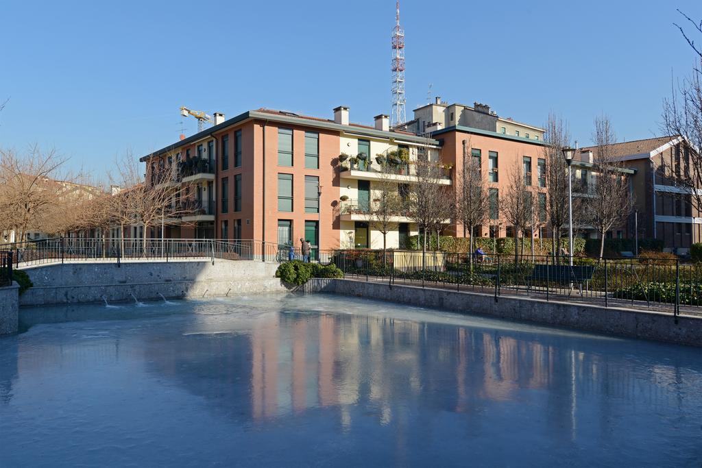 Mila Apartments Navigli ミラノ エクステリア 写真